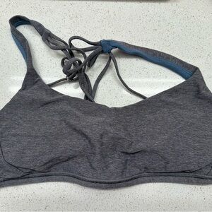 Lululemon free to be bra